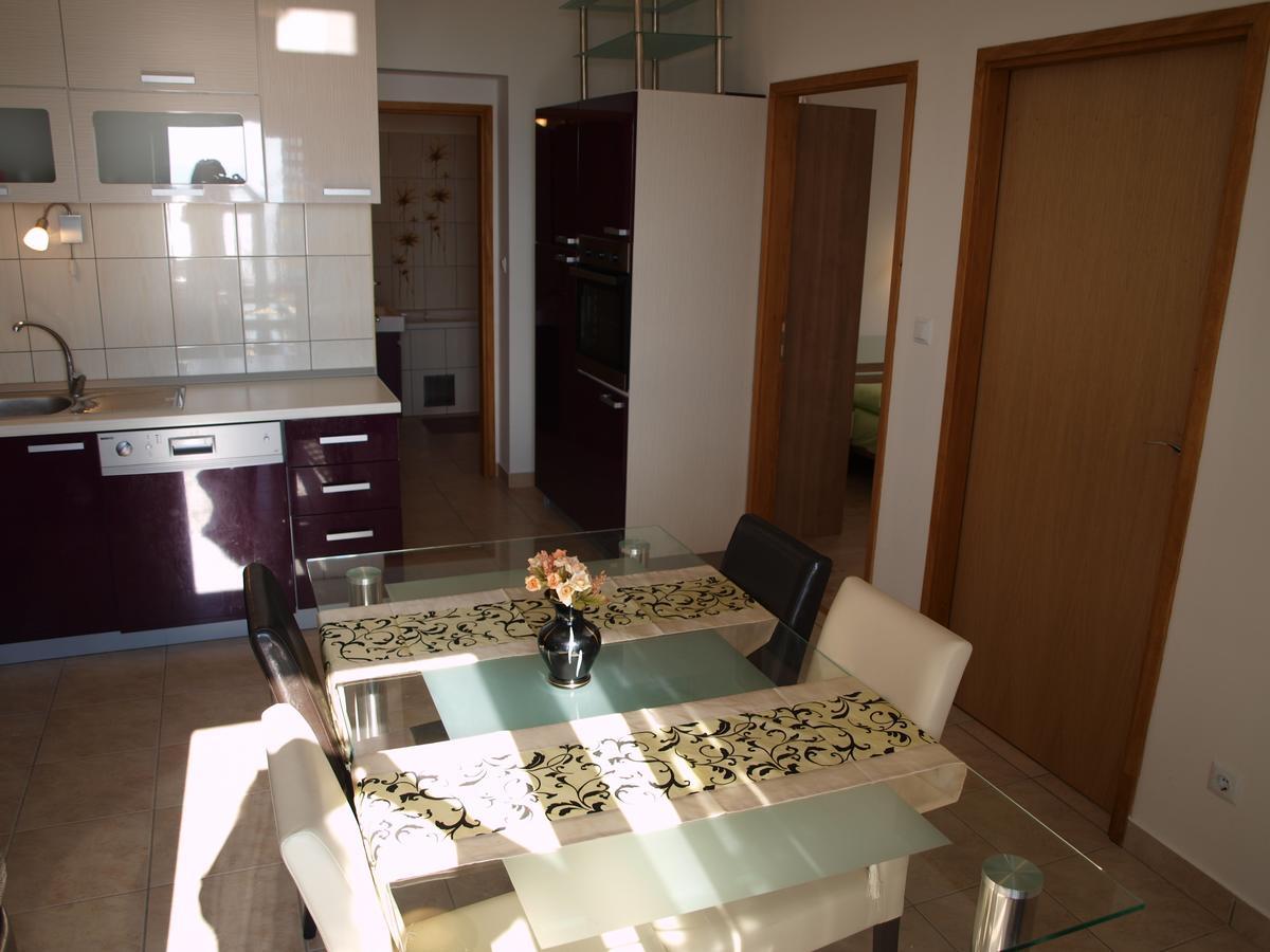 Apartments Nadia อีกราเน ภายนอก รูปภาพ